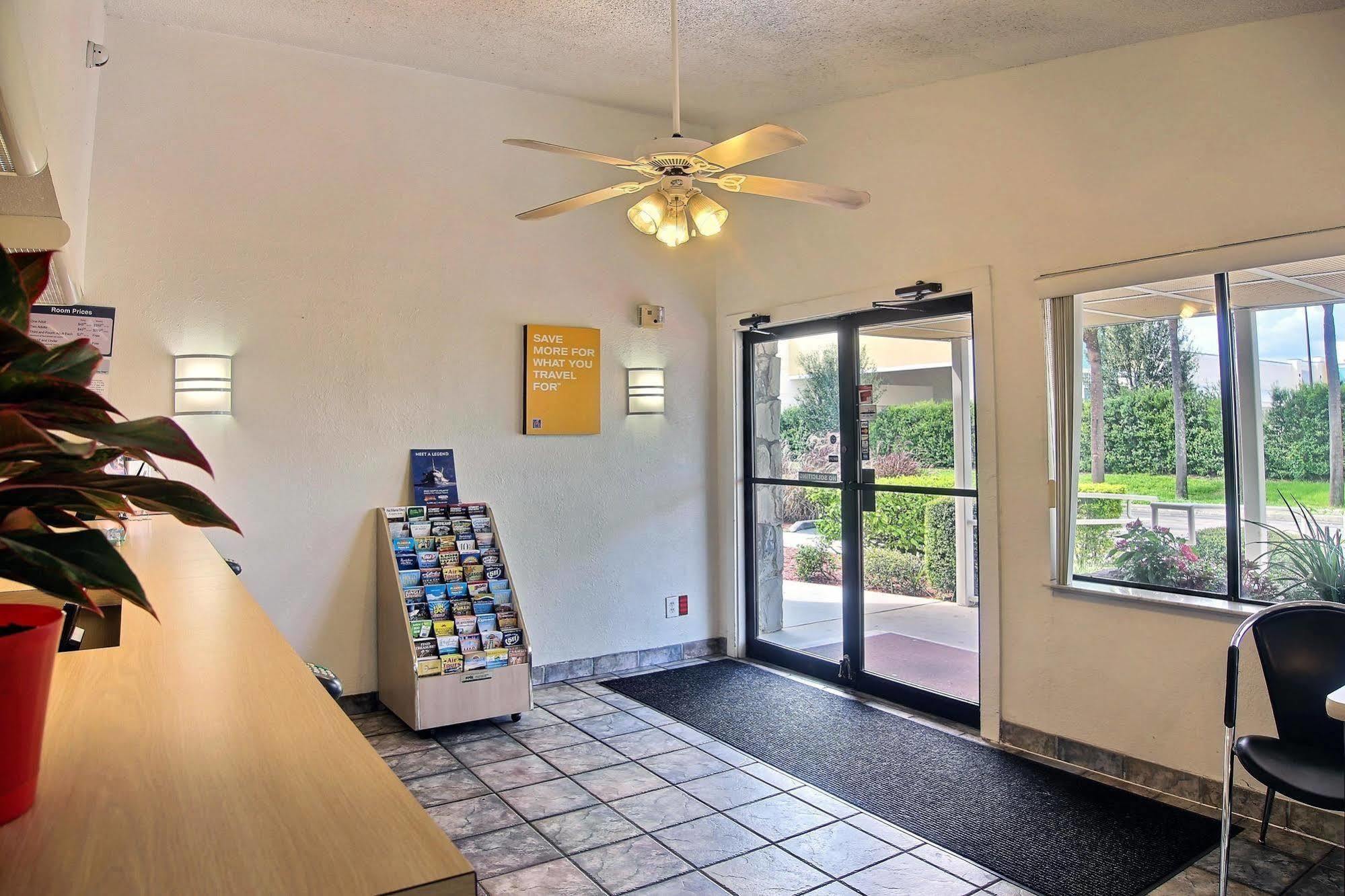 Motel 6 Palm Bay Kültér fotó