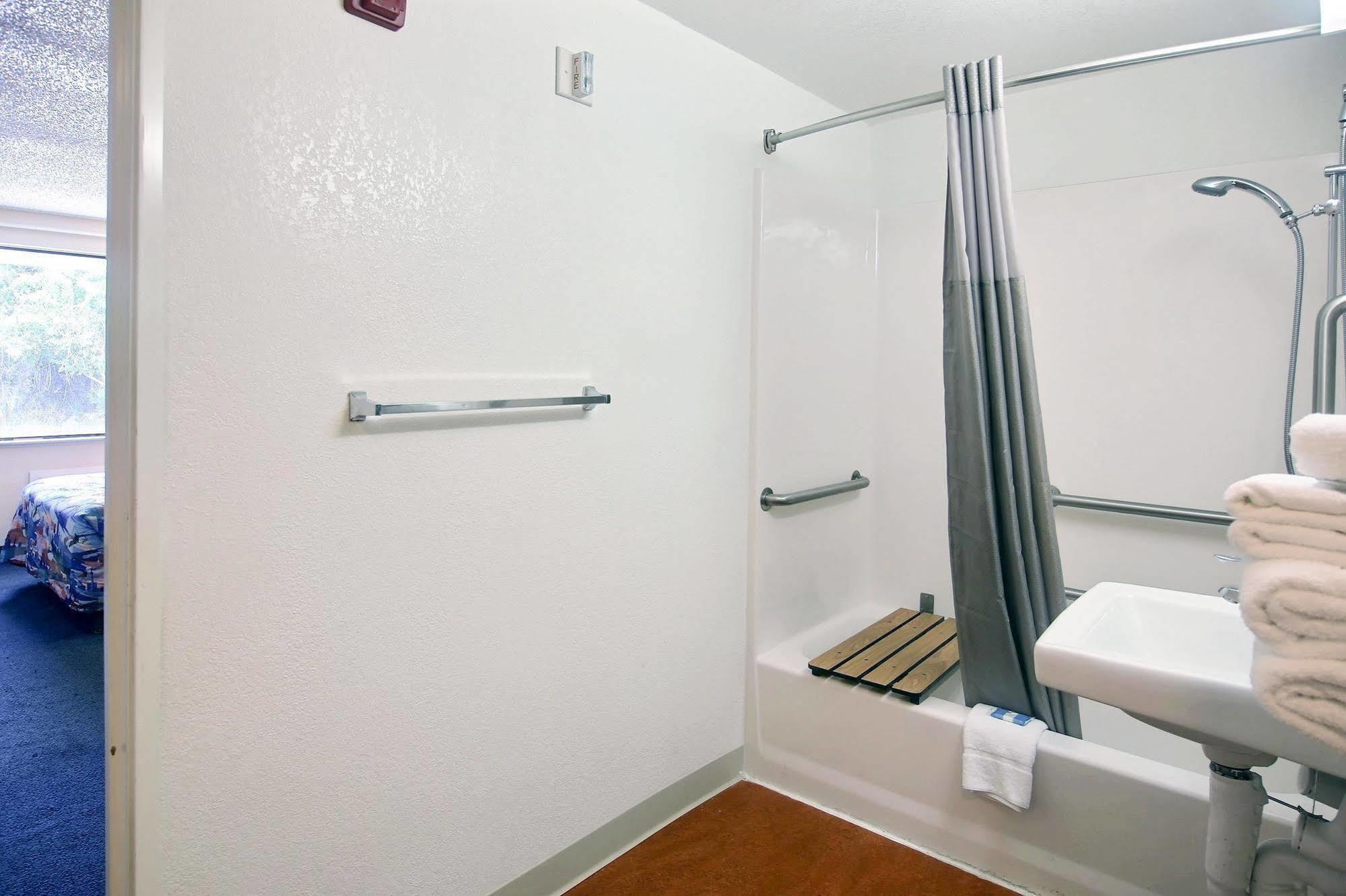 Motel 6 Palm Bay Kültér fotó
