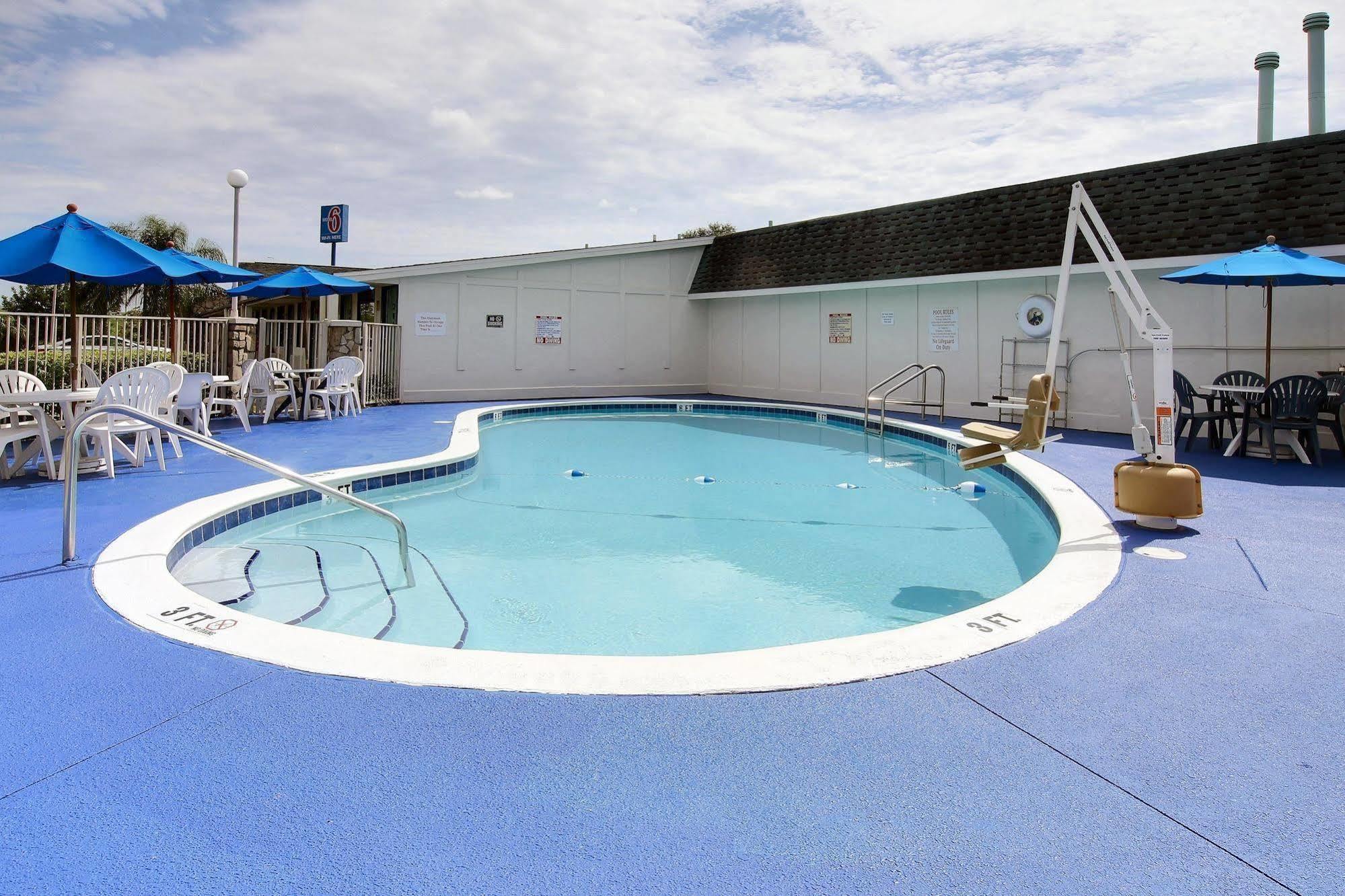Motel 6 Palm Bay Kültér fotó